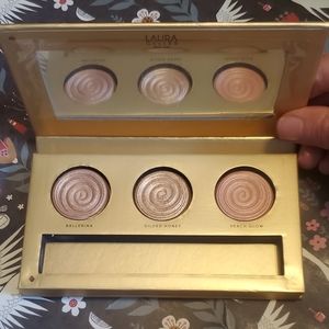 ✨️Laura Geller Highlighter✨️